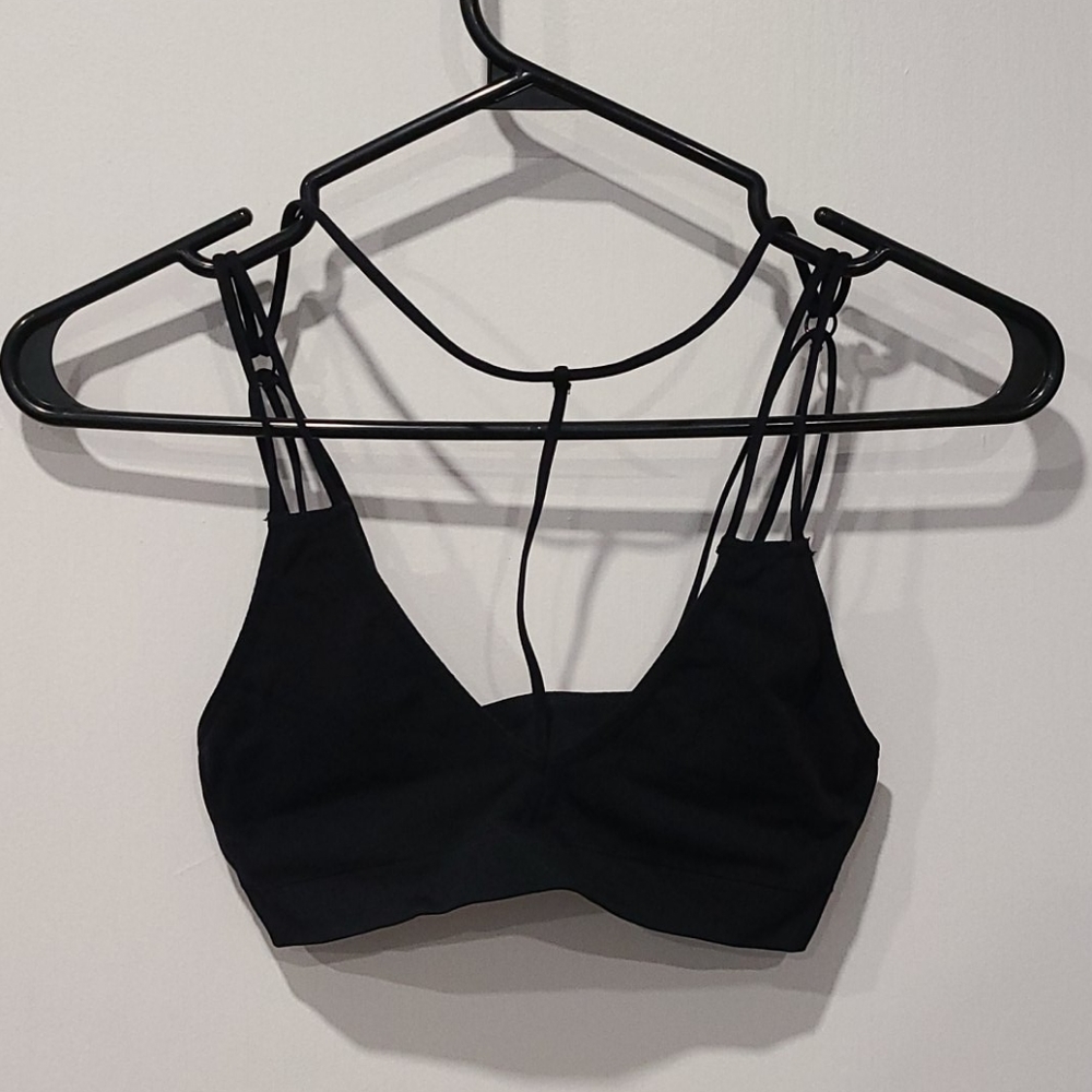 Sports top